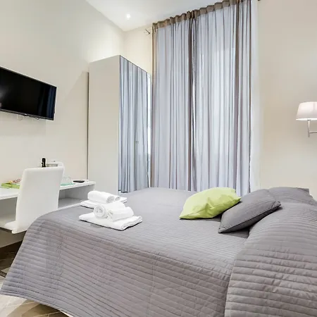 梵蒂冈38套房旅馆 招待所