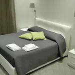 梵蒂冈38套房旅馆 4*